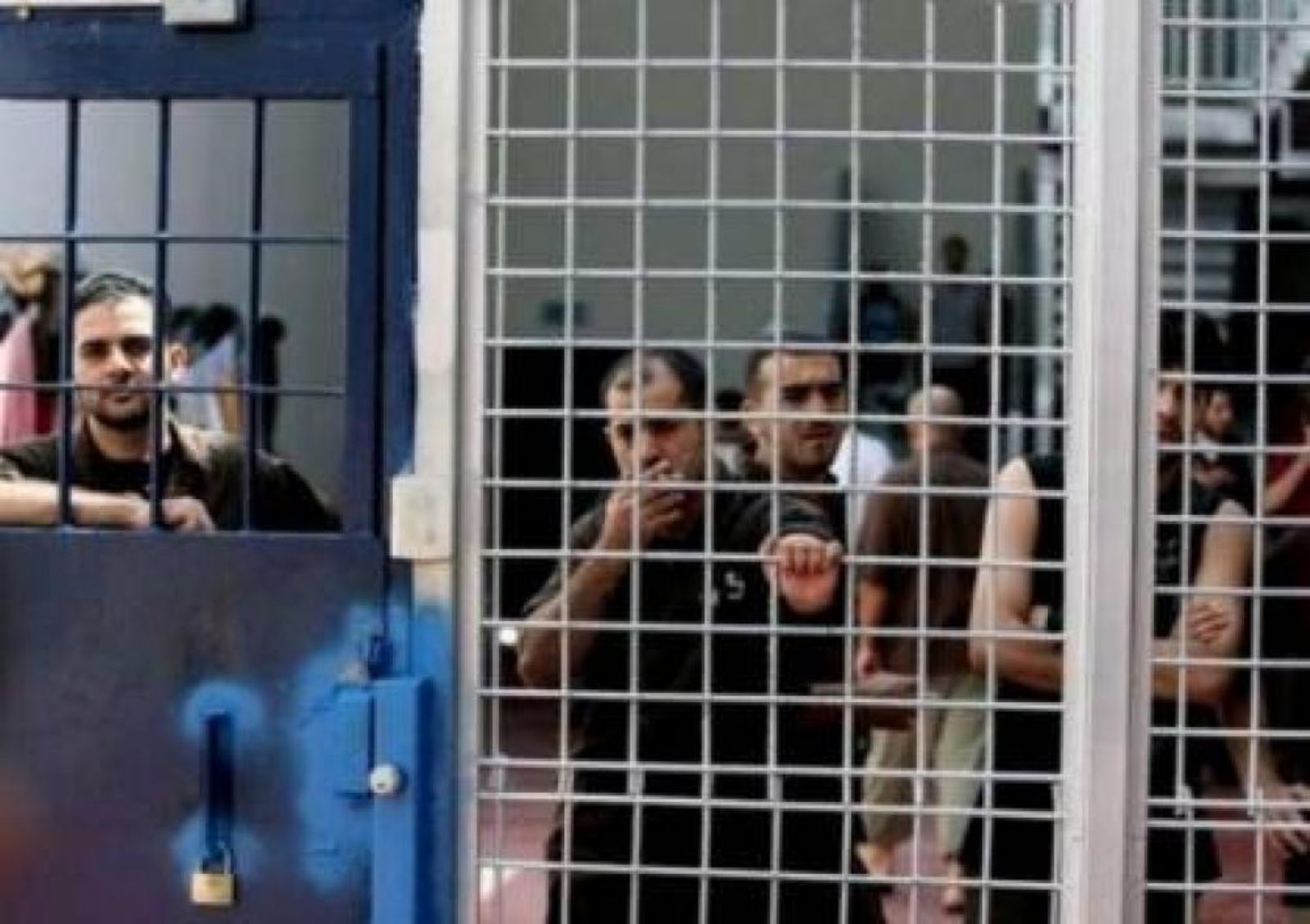 الأسير عبد الفتاح شلبي يدخل عامه الـ20 في سجون الاحتلال