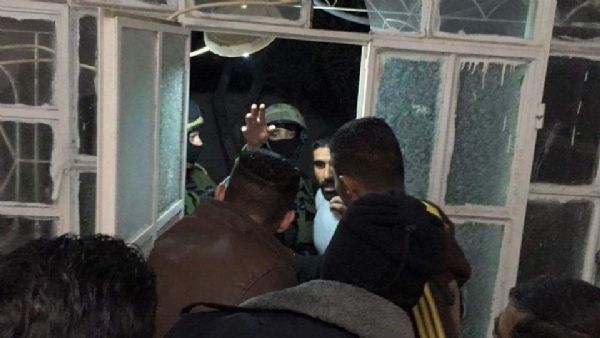 ������ 13 ���� �� ����� ����� ����� �� ����