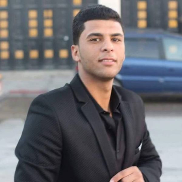 ���� ����� ����� ����� �������