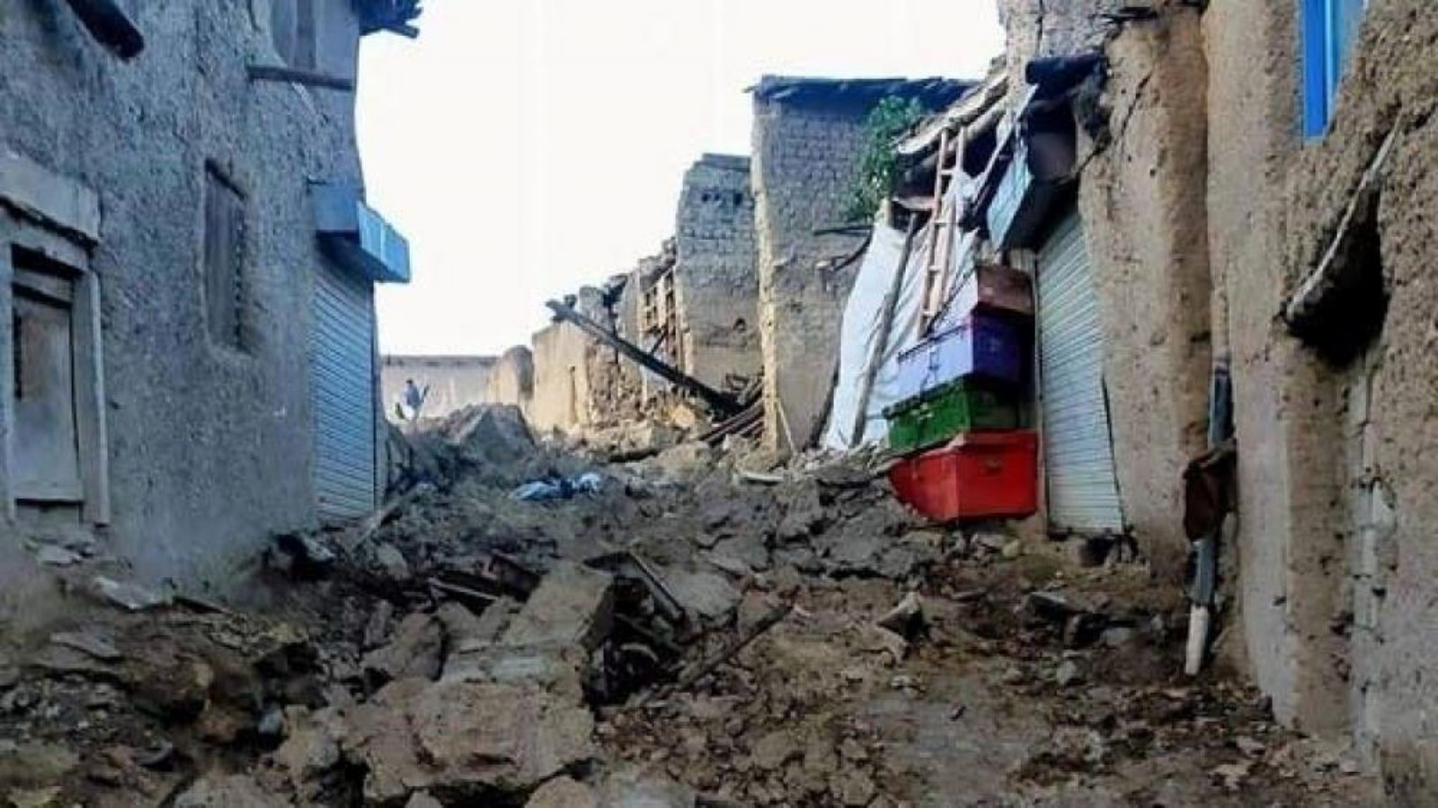 زلزال أفغانستان.. عدد القتلى يرتفع إلى 1500
