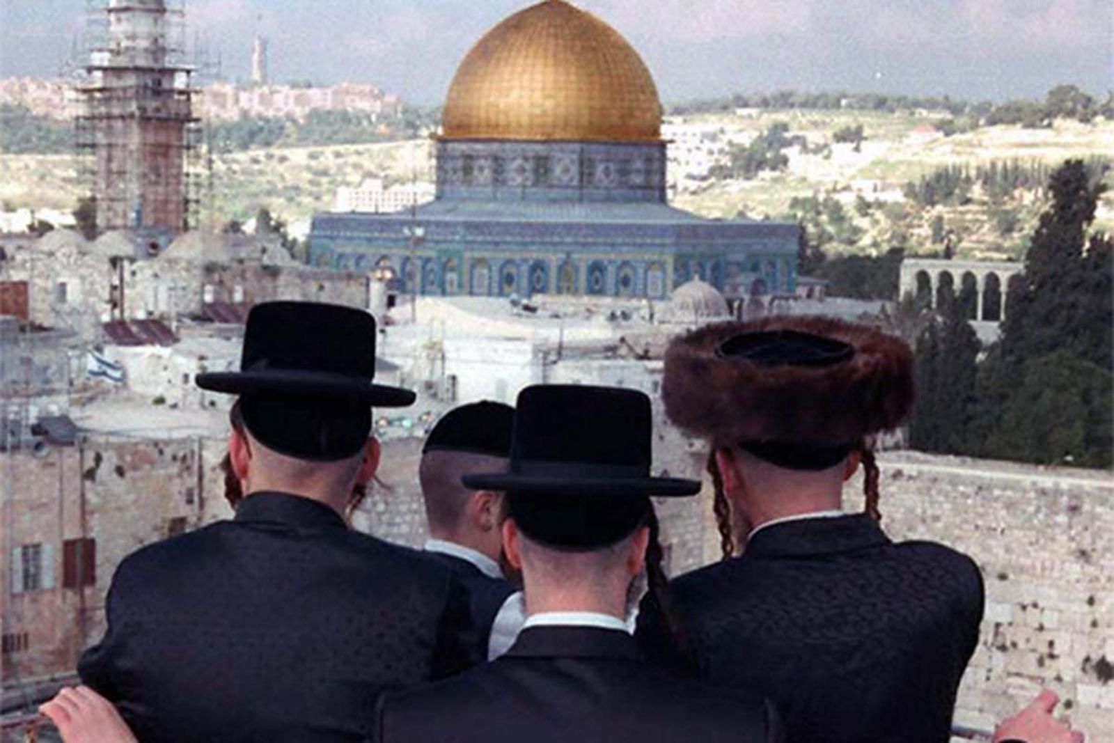 Palestinians reject plans to hold Jewish prayers at Al-Aqsa Gates