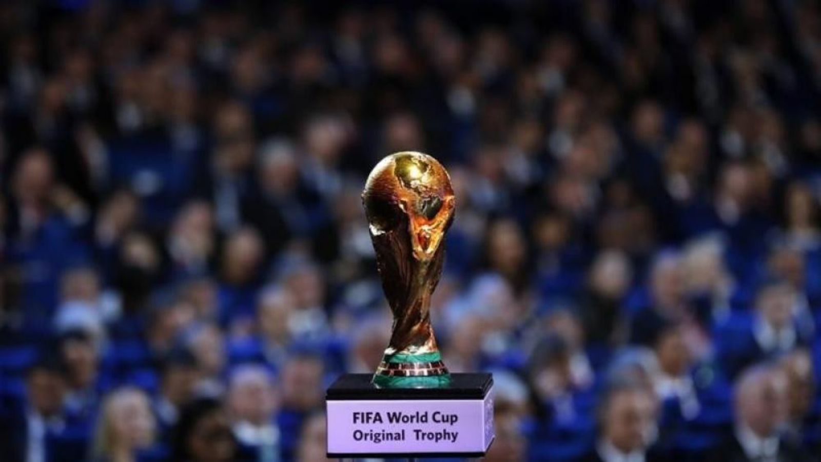 إسبانيا والبرتغال تؤكدان انضمام أوكرانيا لملف استضافة كأس العالم 2030