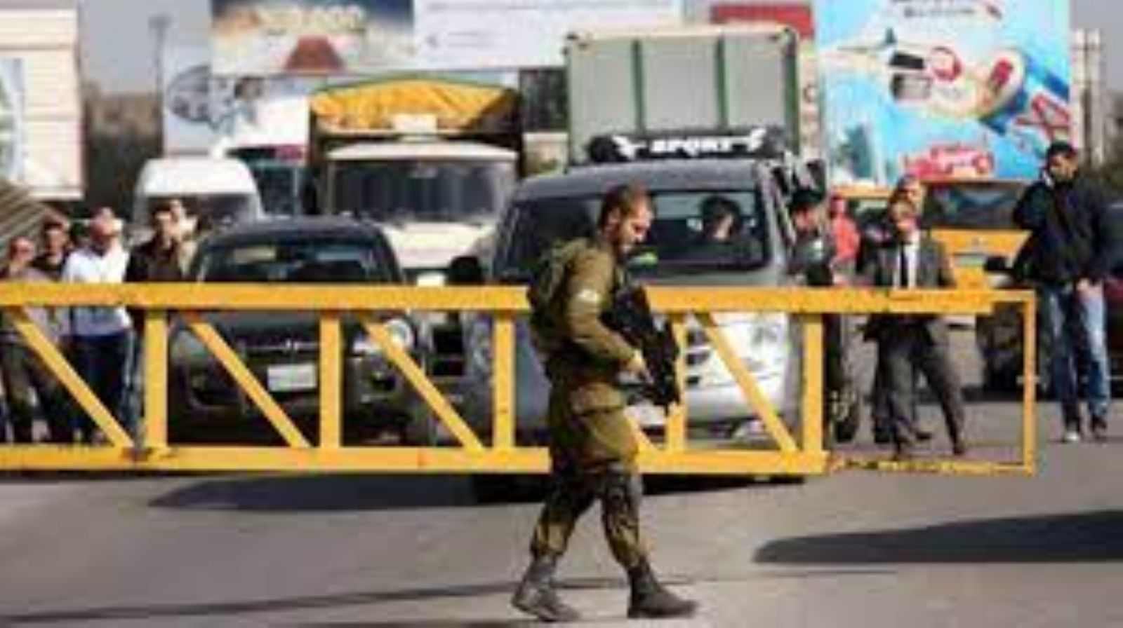 الاحتلال يشدد إجراءاته العسكرية عند حاجز تياسير شرق طوباس